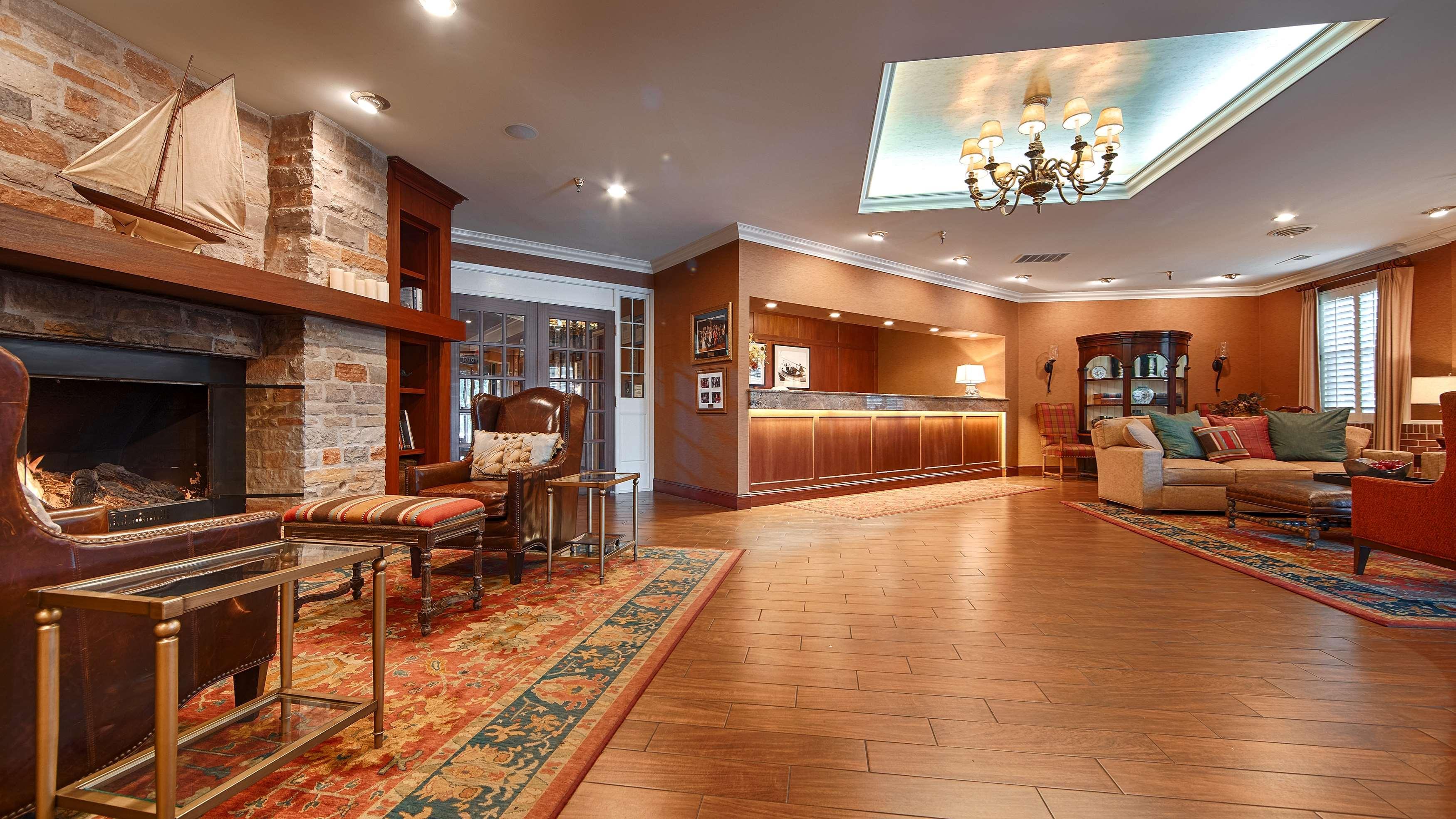 Best Western Plus White Bear Country Inn White Bear Lake Exterior photo