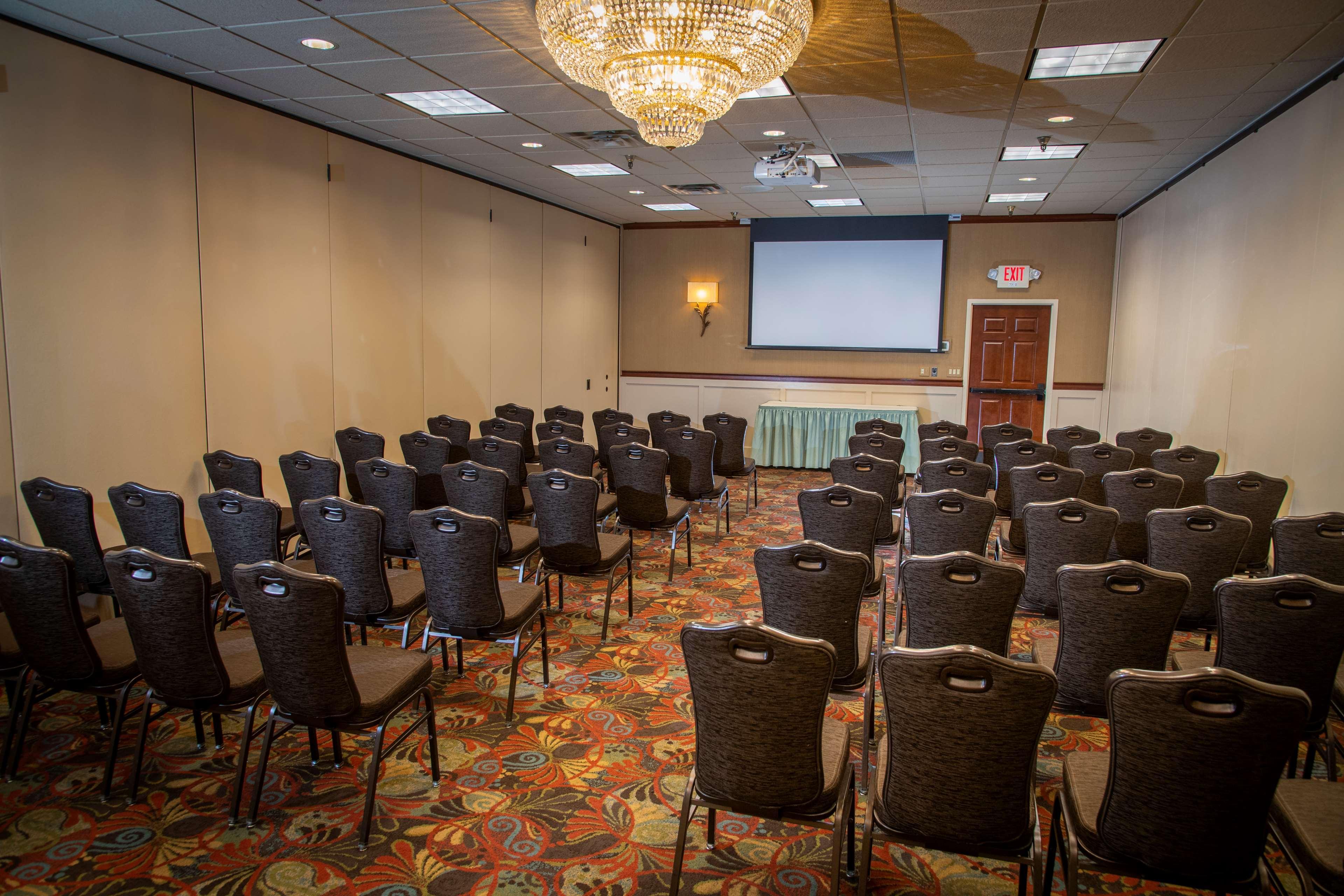 Best Western Plus White Bear Country Inn White Bear Lake Exterior photo