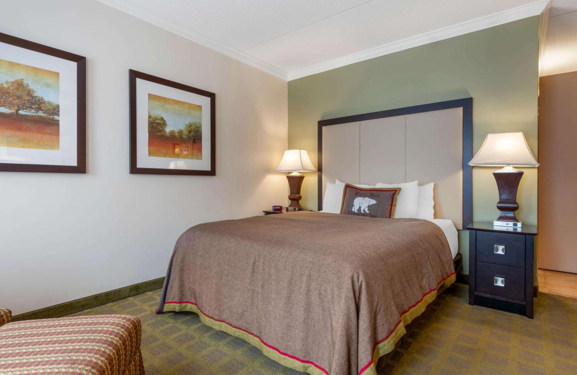 Best Western Plus White Bear Country Inn White Bear Lake Exterior photo
