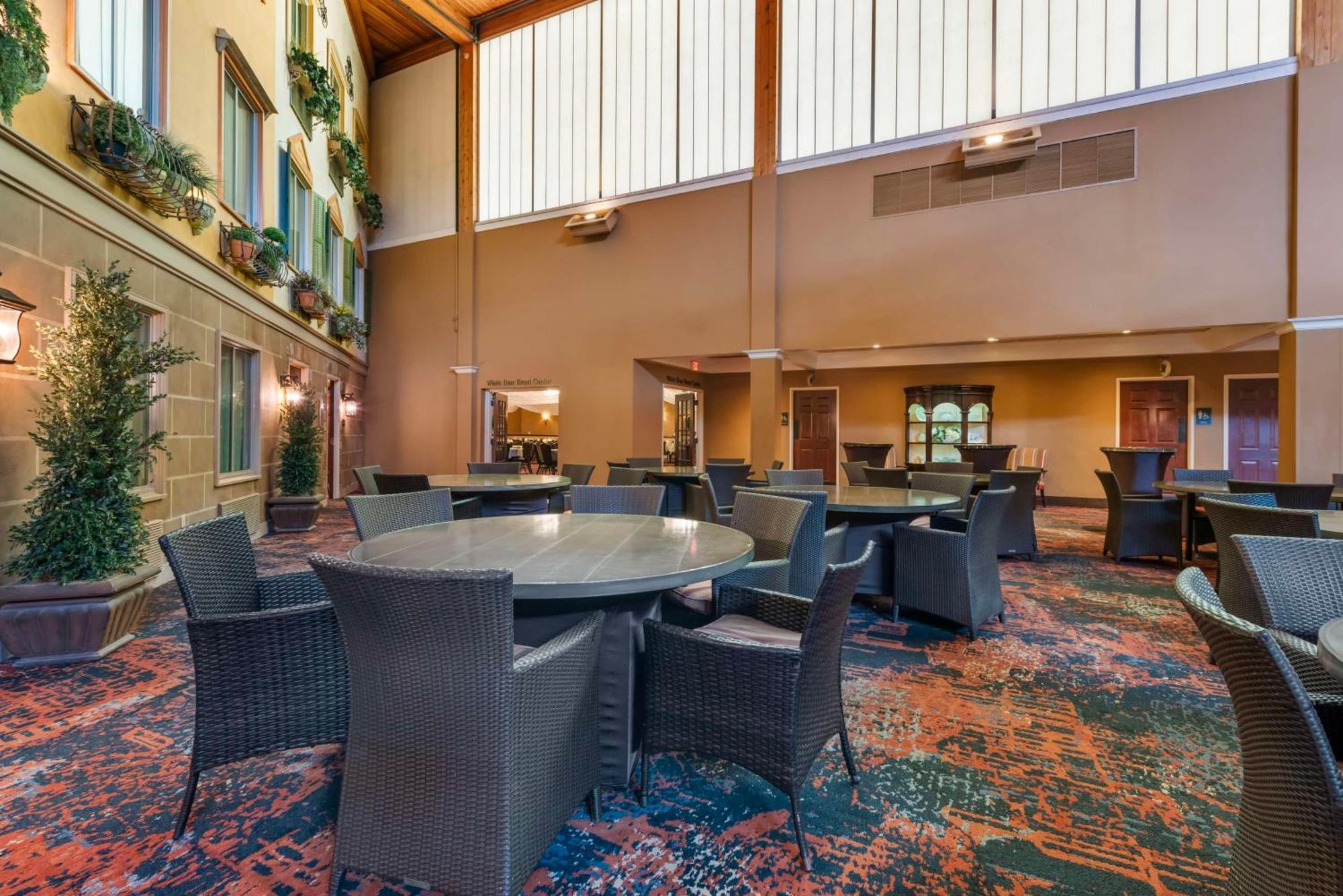 Best Western Plus White Bear Country Inn White Bear Lake Exterior photo