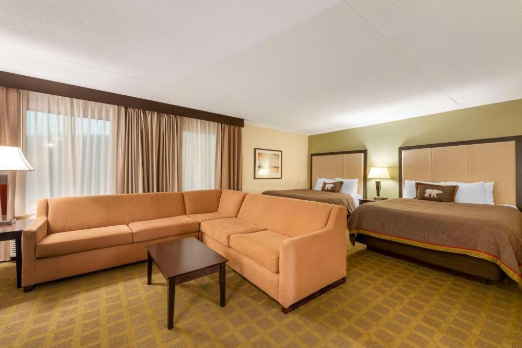 Best Western Plus White Bear Country Inn White Bear Lake Exterior photo